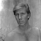 Lewis - List pictures