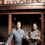 Calexico - List pictures