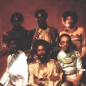 Commodores - List pictures