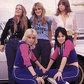 The Runaways - List pictures