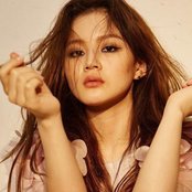 Lee Hi - List pictures