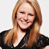 Hollie Cavanagh - List pictures