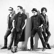 Fall Out Boy - List pictures