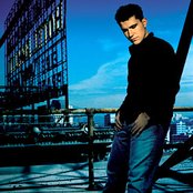 Josh Gracin - List pictures