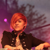 Maya Jane Coles - List pictures