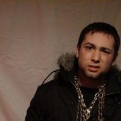 Rucka Rucka Ali - List pictures