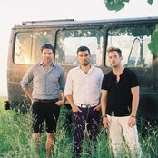 Young Empires - List pictures