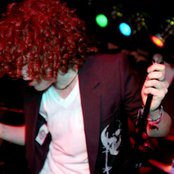 L.p. - List pictures