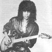 Tony Macalpine - List pictures