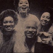 The Staple Singers - List pictures