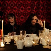 Love & Death - List pictures