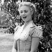 Shirley Jones - List pictures