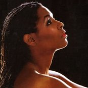 Miquel Brown - List pictures