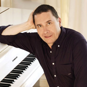 Jools Holland - List pictures