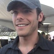 Granger Smith - List pictures