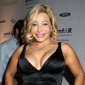 Taylor Dayne - List pictures