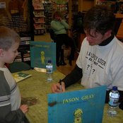 Jason Gray - List pictures