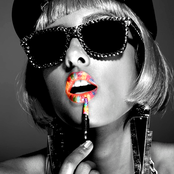 Anjulie - List pictures