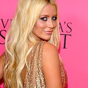 Aubrey O'day - List pictures