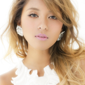 Che'nelle - List pictures