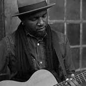 David Ryan Harris - List pictures