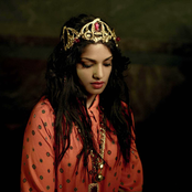 M.i.a. - List pictures