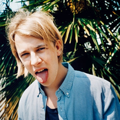 Tom Odell - List pictures