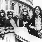 Camel - List pictures