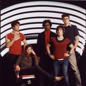 Pretty Girls Make Graves - List pictures