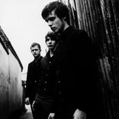 White Lies - List pictures