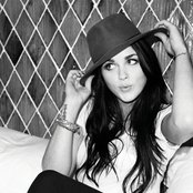 Annabel Fay - List pictures