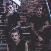 Pvris - List pictures