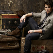 Nick Jonas & The Administration - List pictures