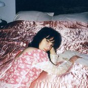 Charlie Hilton - List pictures