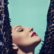 Charlotte Perrelli - List pictures