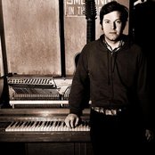 Chris Bathgate - List pictures