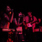 A Sunny Day In Glasgow - List pictures