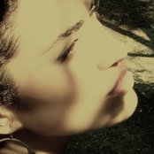 Elena Gadel - List pictures