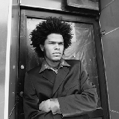 Maxwell - List pictures