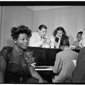 Mary Lou Williams - List pictures