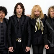 Stryper - List pictures