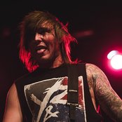 Capture The Crown - List pictures