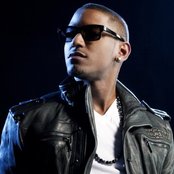 Llyod - List pictures