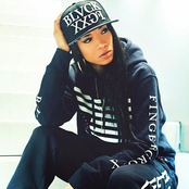 Mila J - List pictures