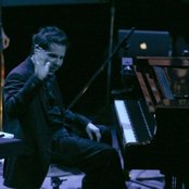 Ryan Farish - List pictures