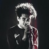 Dan Smith - List pictures