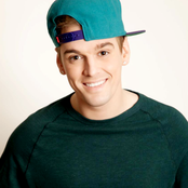 Aaron Carter - List pictures