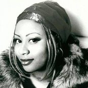 Kim English - List pictures