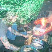 Peaking Lights - List pictures