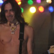 Nuno Bettencourt - List pictures